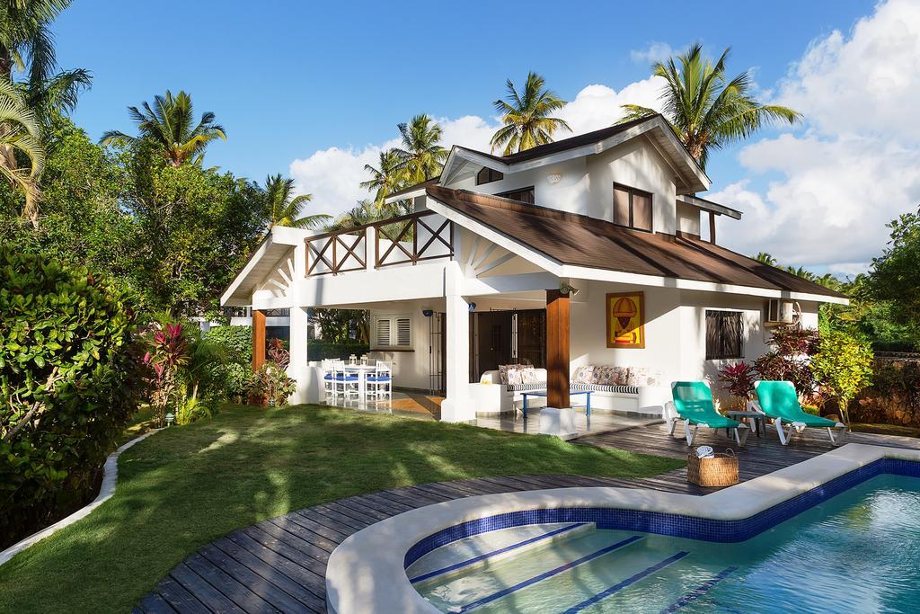 Condo Hotel Playa Las Ballenas ลาสแตร์เรนาส ภายนอก รูปภาพ