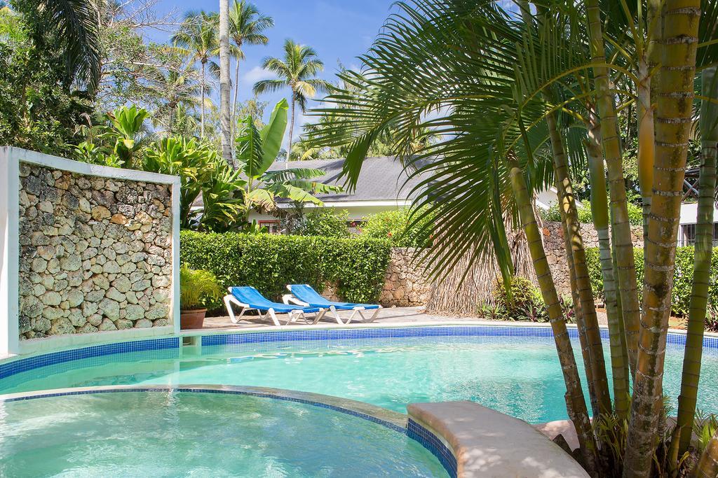 Condo Hotel Playa Las Ballenas ลาสแตร์เรนาส ภายนอก รูปภาพ